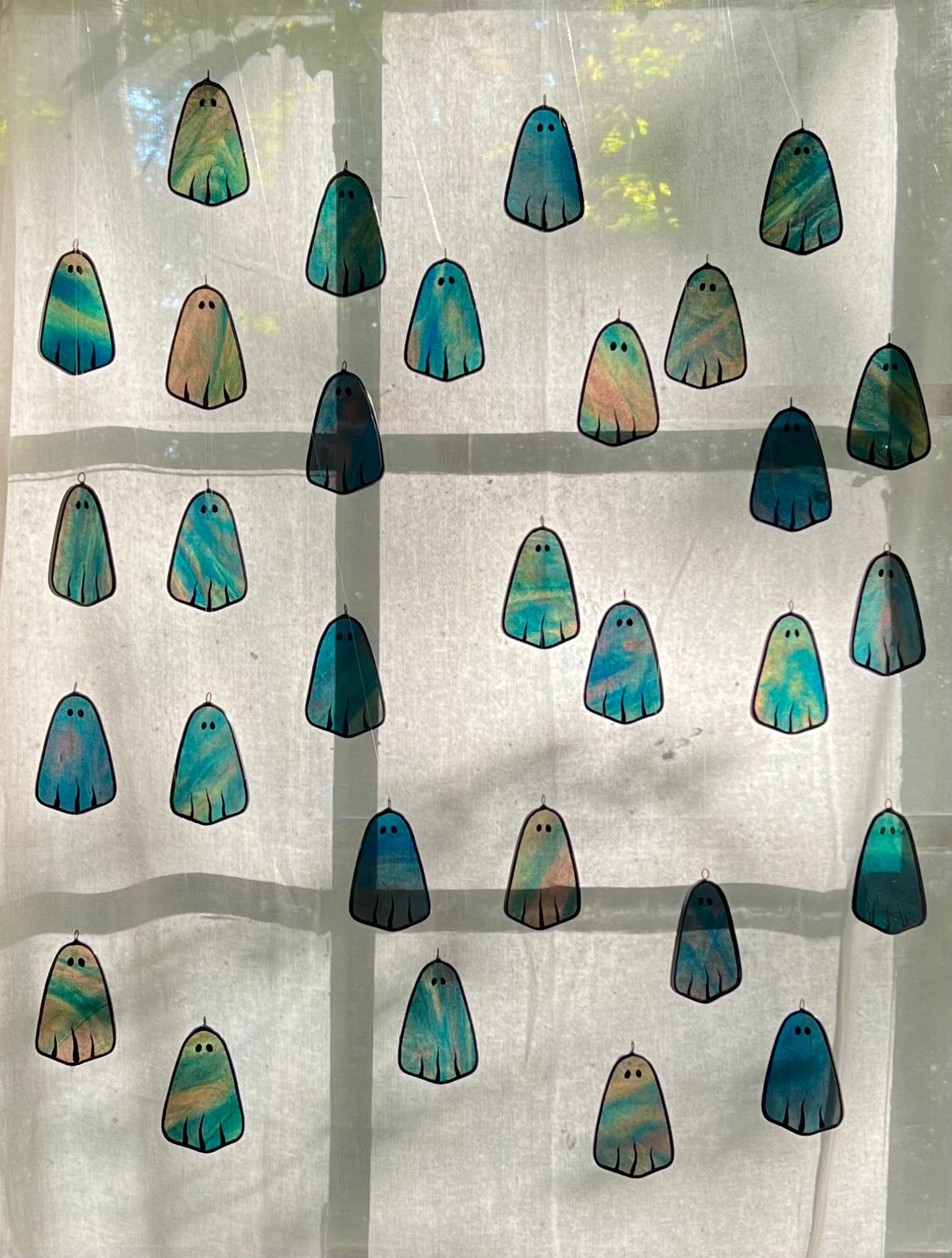 PREORDER / mini tie-dye ghosties