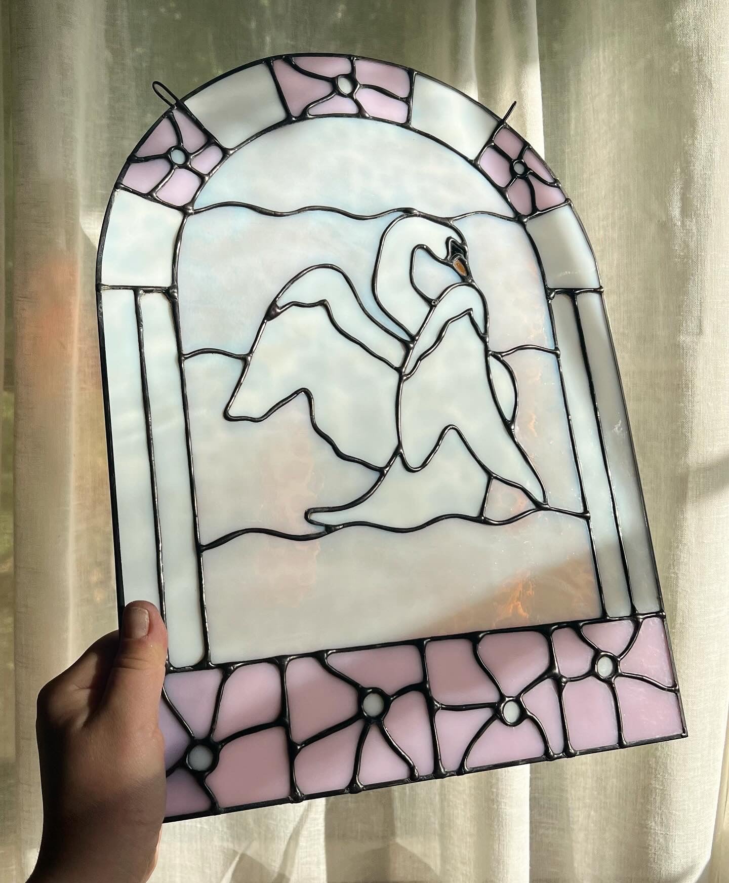 Swan Arch /Pink