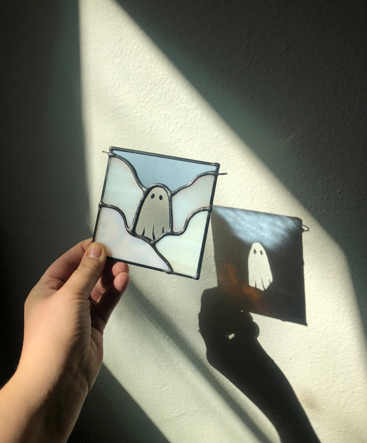 PREORDER / small ghosties