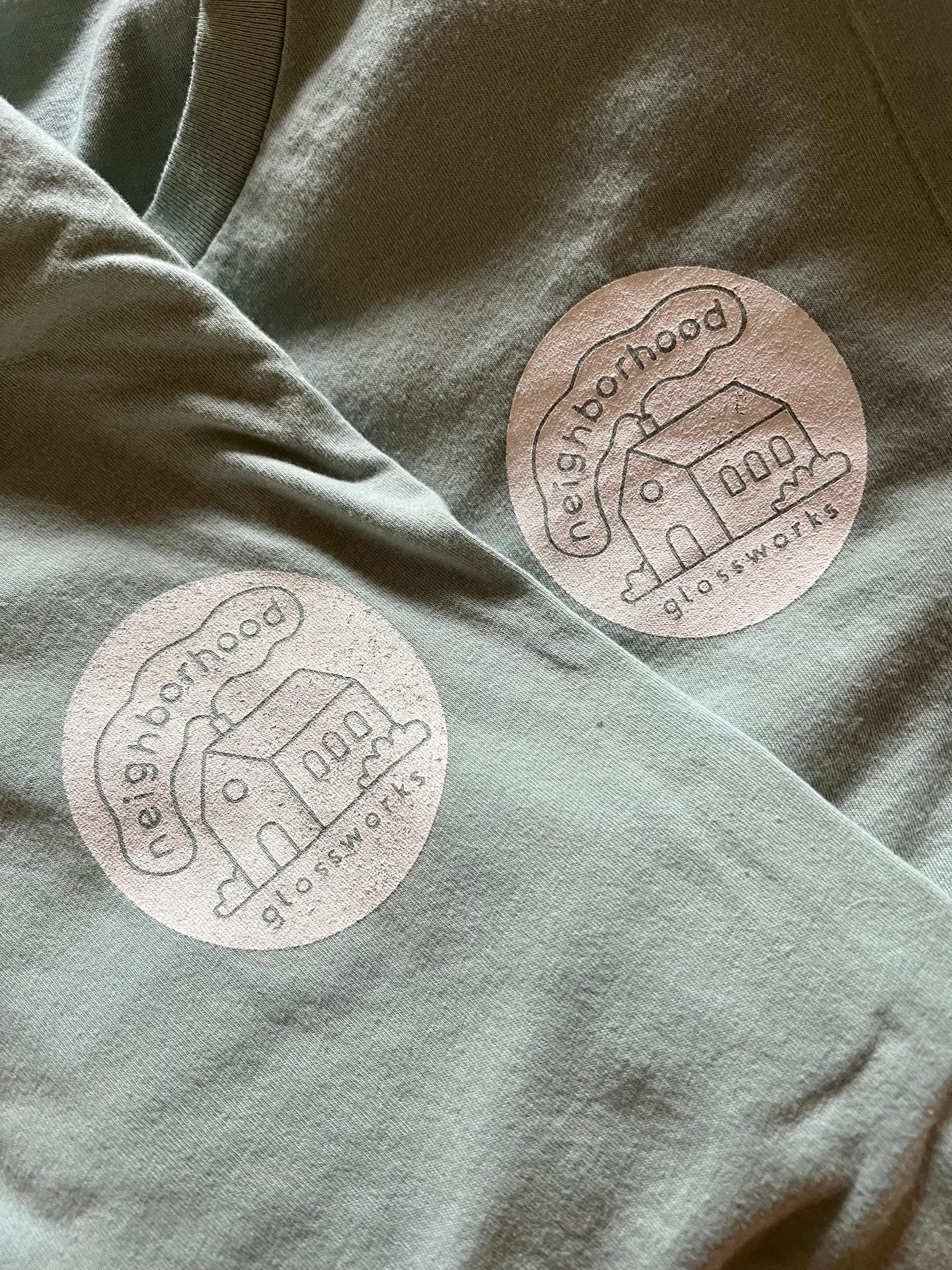 logo tees
