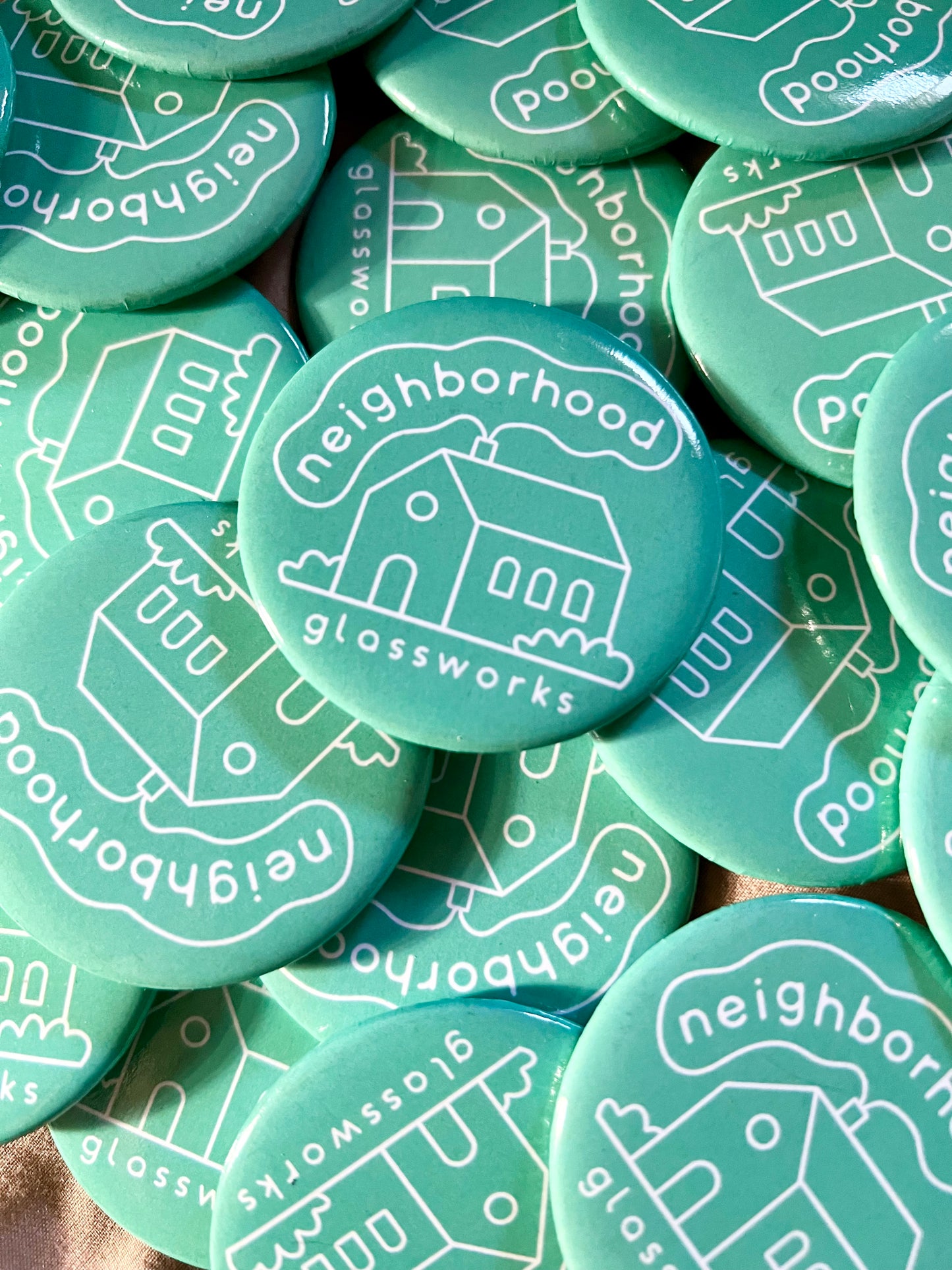 logo buttons