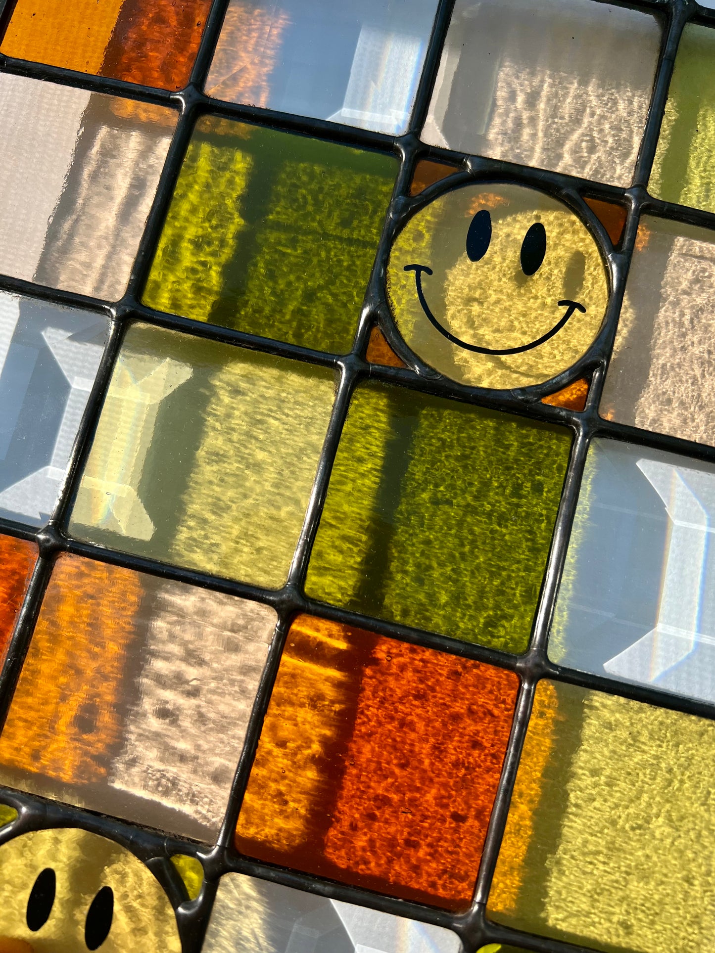 Happy Panel 5