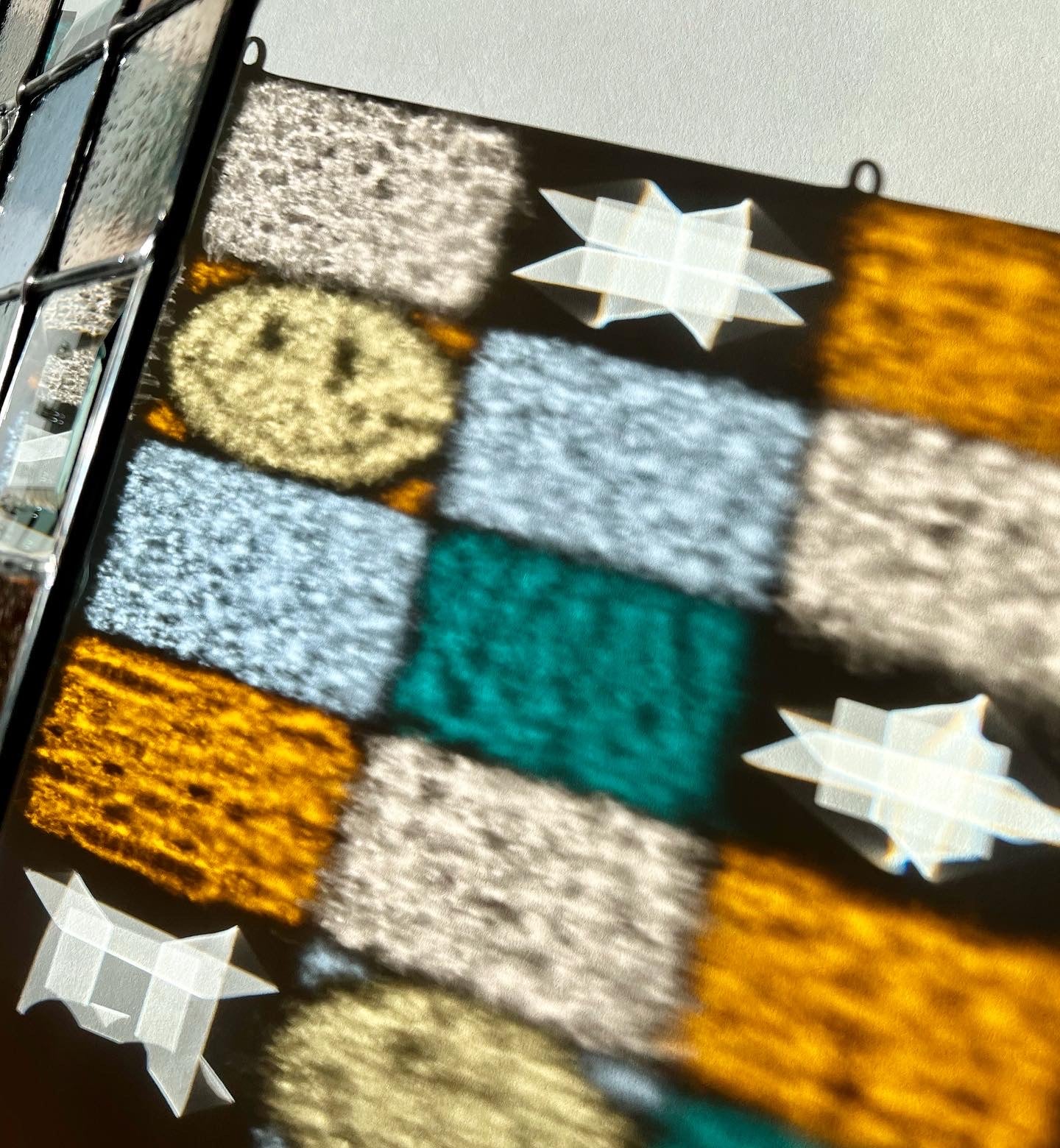 Happy Panel 1