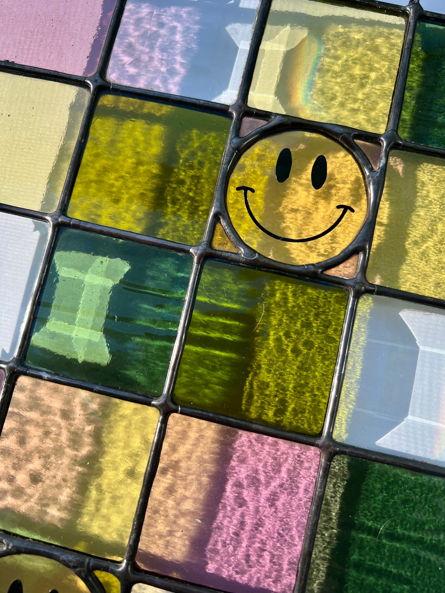 Happy Panel 6