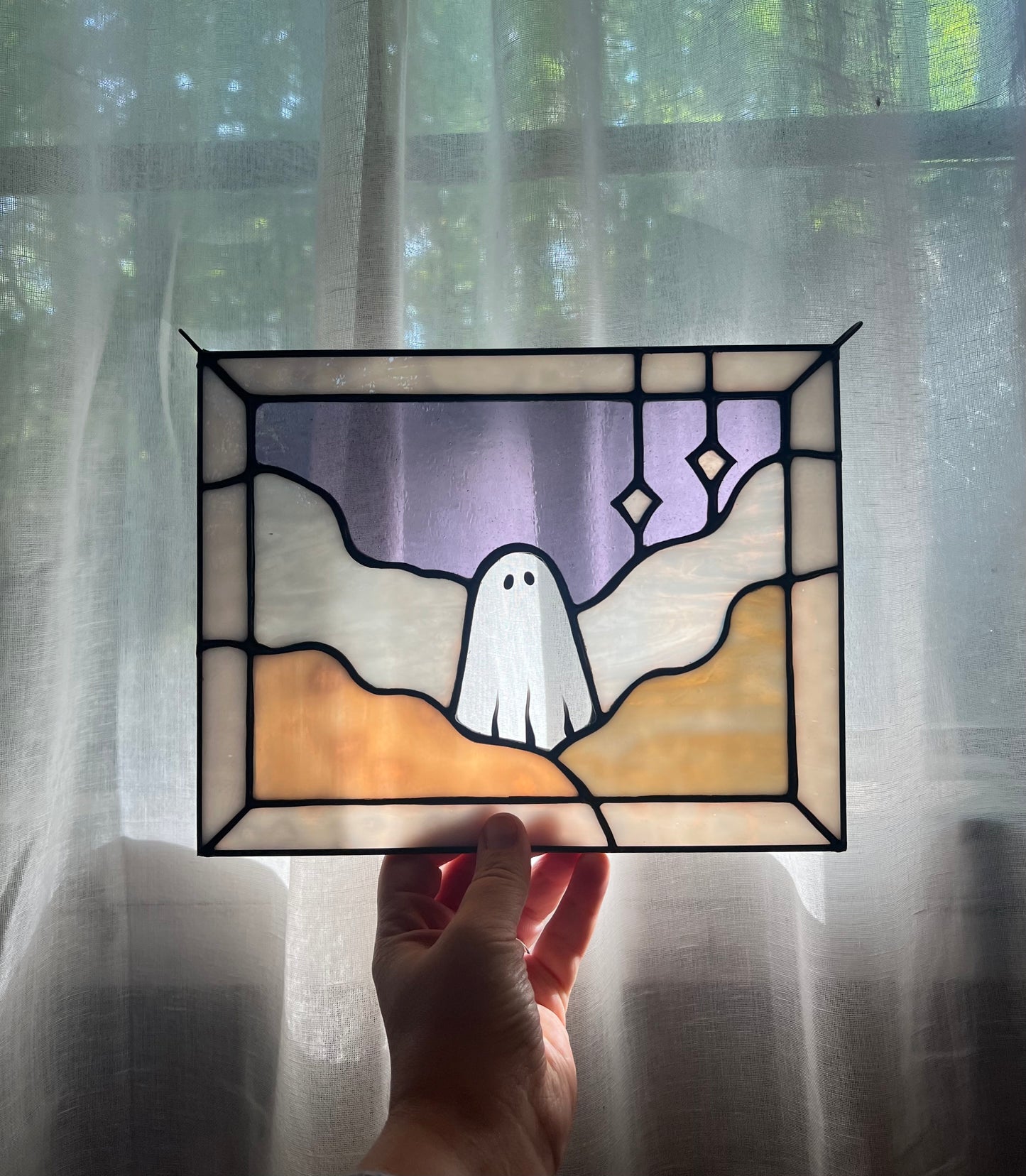 PREORDER / large ghostie