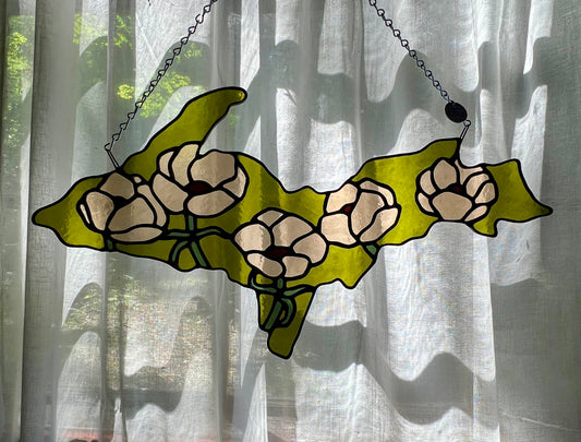 Floral Upper Peninsula / anemones